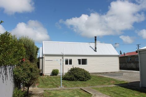 Photo of property in 26 Severn Street, Clifton, Invercargill, 9812