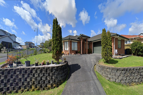 Photo of property in 6 Chelmsley Avenue, Henderson, Auckland, 0612