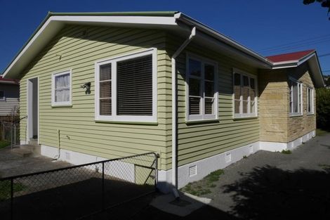 Photo of property in 185 Stokes Valley Road, Stokes Valley, Lower Hutt, 5019