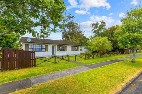 Photo of property in 63 Luanda Drive, Ranui, Auckland, 0612