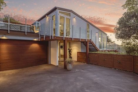 Photo of property in 277 Cannon Hill Crescent, Mount Pleasant, Christchurch, 8081