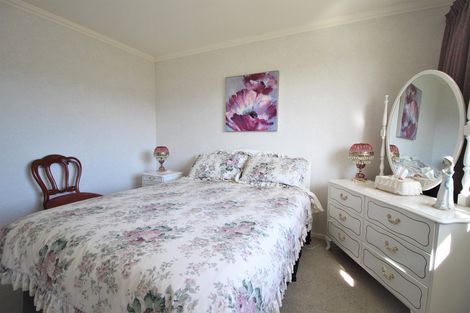 Photo of property in 19 Orchard Drive, Alexandra, 9320