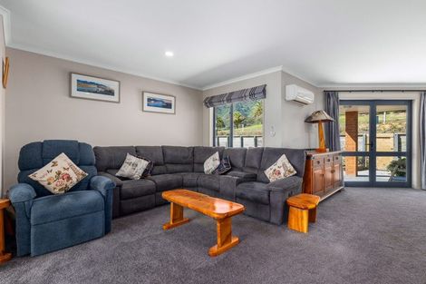 Photo of property in 20 Admiralty Place, Waikawa, Picton, 7220