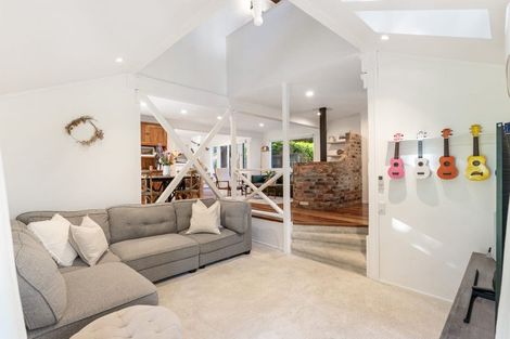 Photo of property in 25a Moore Street, Hillcrest, Auckland, 0627