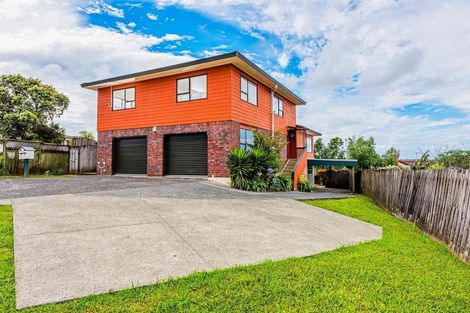 Photo of property in 15 Clearview Heights, Ranui, Auckland, 0612