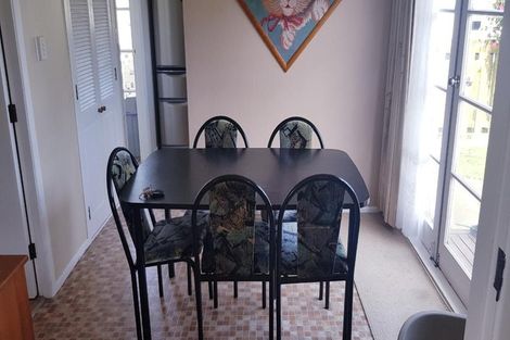 Photo of property in 15 Charles Street, Clouston Park, Upper Hutt, 5018