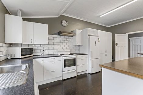 Photo of property in 10 Percy Avenue, Stratford, 4332