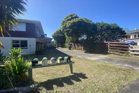 Photo of property in 2/1 Preston Avenue, Mount Albert, Auckland, 1025