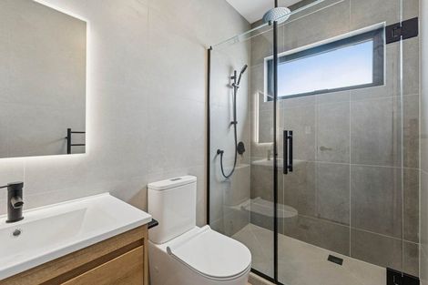 Photo of property in 20 Waimarie Drive, Karaka, 2578