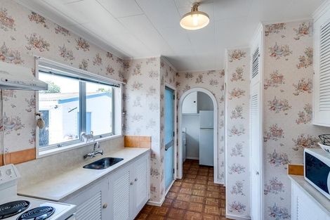 Photo of property in 4 Elliott Street, Taradale, Napier, 4112