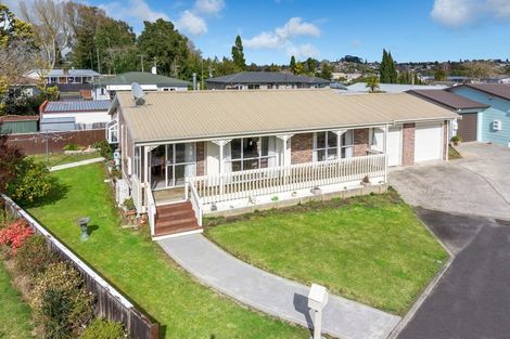 Photo of property in 17 Olwyn Green, Dinsdale, Hamilton, 3204