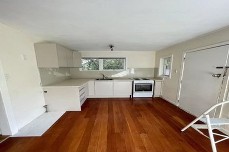 Photo of property in 3 Hythe Terrace, Mairangi Bay, Auckland, 0630