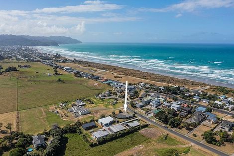 Photo of property in 14 Hanlen Avenue, Waihi Beach, 3611
