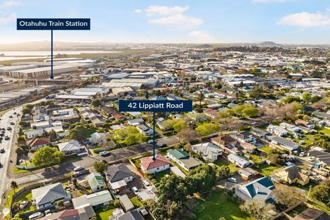 Photo of property in 42 Lippiatt Road, Otahuhu, Auckland, 1062