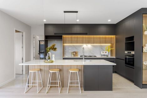 Photo of property in 9 Backridge Way, Flat Bush, Auckland, 2019