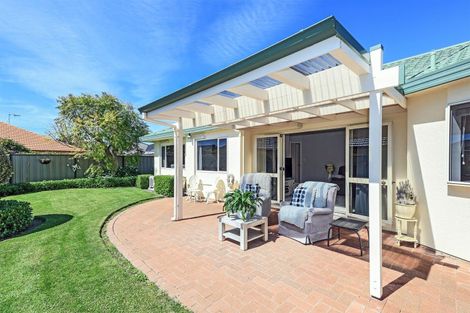 Photo of property in 9 Claridge Place, Taradale, Napier, 4112