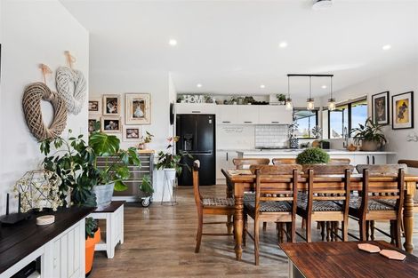 Photo of property in 32 Northside Drive, Waikuku, Rangiora, 7473