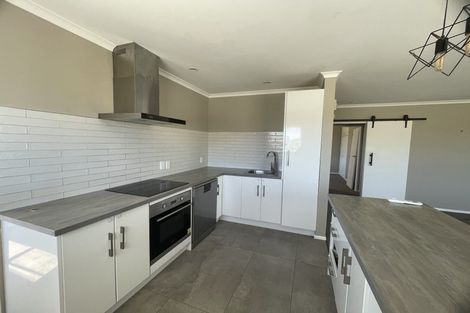 Photo of property in 72 Vista Road, Ohau, Levin, 5570