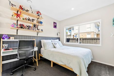 Photo of property in 9 Tirohanga Crescent, Stanmore Bay, Whangaparaoa, 0932