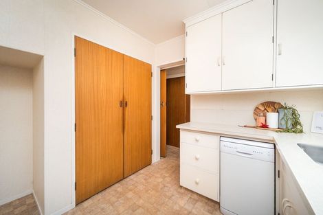 Photo of property in 28b Wood Street, Takaro, Palmerston North, 4410