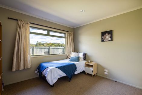 Photo of property in 57 Mcgiven Drive, Ridgewood, New Plymouth, 4371