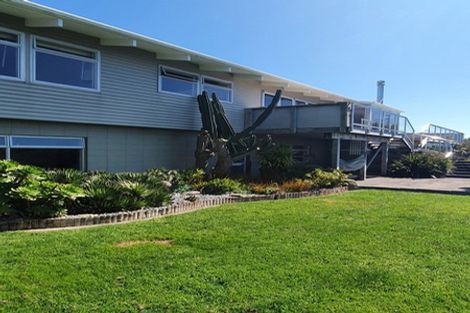 Photo of property in 12 Dowman Street, Urenui, 4375