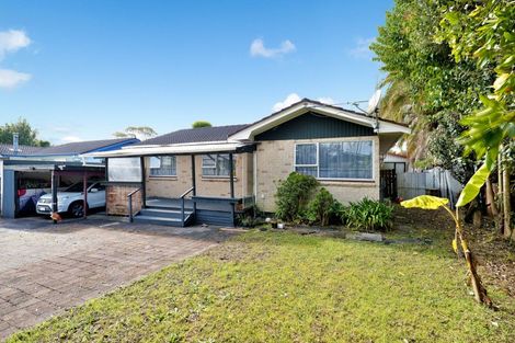 Photo of property in 2/15 Larissa Avenue, Henderson, Auckland, 0610