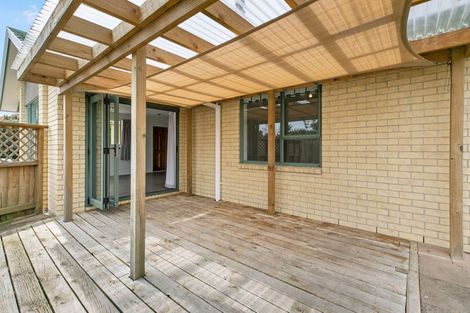 Photo of property in 27 Corinth Grove, Papamoa Beach, Papamoa, 3118