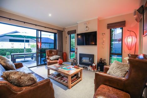 Photo of property in 11 Johnnybro Place, Rototuna North, Hamilton, 3210