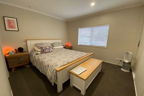 Photo of property in 8 Manatu Lane, Inglewood, 4330