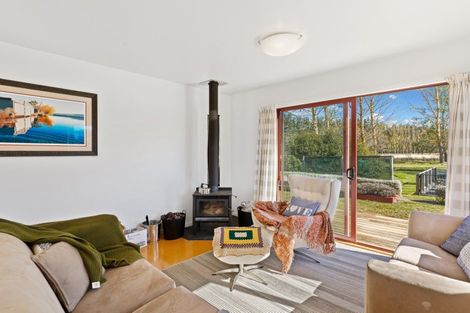 Photo of property in 374 Gilberts Road, Masons Flat, Hawarden, 7385