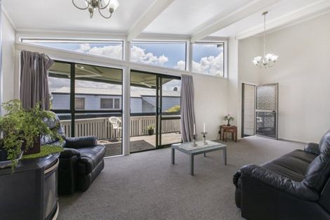 Photo of property in 69 Gibson Road, Dinsdale, Hamilton, 3204