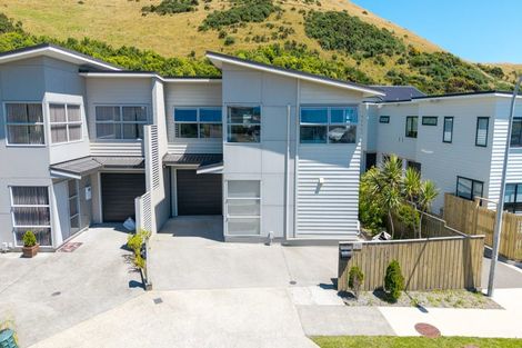 Photo of property in 27a Comber Place, Johnsonville, Wellington, 6037