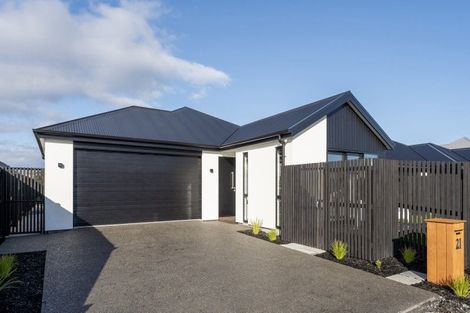 Photo of property in 21 Brooklands Street, Burwood, Christchurch, 8083