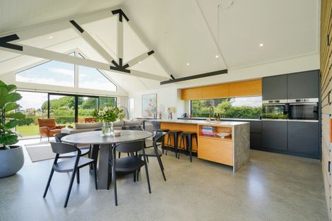 Photo of property in 10 Kennedy Way, New River Ferry, Invercargill, 9879