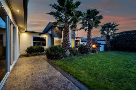 Photo of property in 15 Marlin Terrace, Bell Block, New Plymouth, 4312