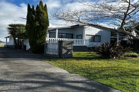 Photo of property in 5 Augustus Earle Place, Pukehangi, Rotorua, 3015