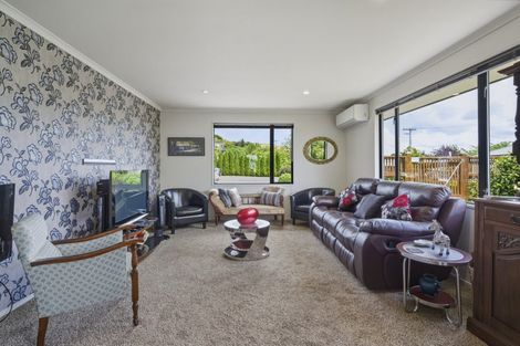 Photo of property in 11 North Foreland Street, Waihola, Milton, 9073