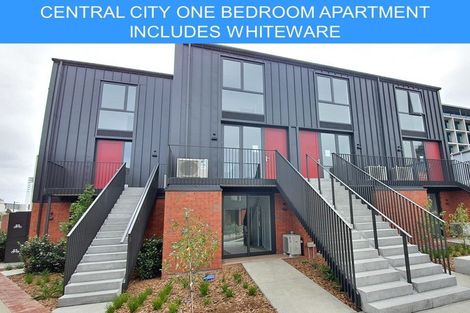 Photo of property in 3a Luxton Place, Mount Pleasant, Christchurch, 8081