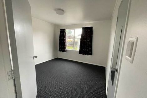 Photo of property in 24 Becker Drive, Weymouth, Auckland, 2103