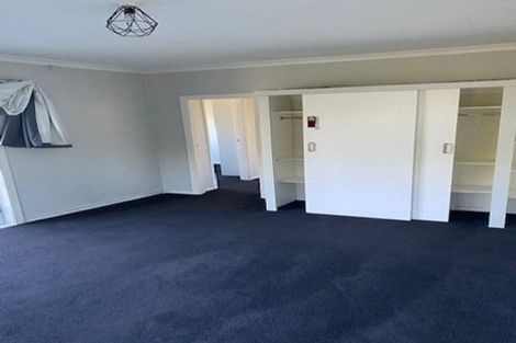 Photo of property in 19 Bell Street, Tawa, Wellington, 5028