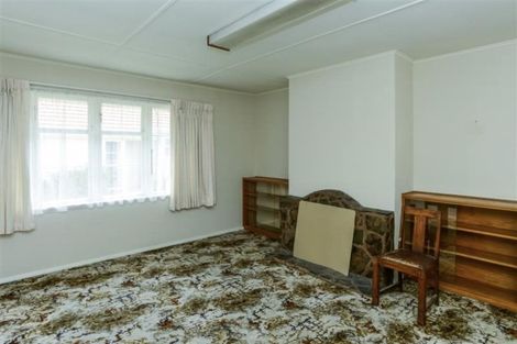 Photo of property in 42 Barker Road, Marewa, Napier, 4110