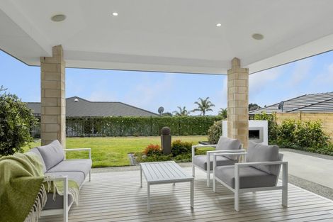 Photo of property in 19 Louise Drive, Ohauiti, Tauranga, 3112