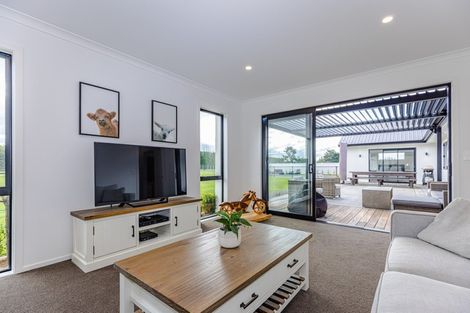 Photo of property in 115 Budd Road, Matahiwi, Masterton, 5888