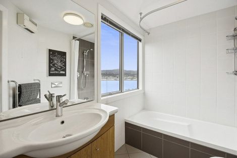 Photo of property in 34 Glengyle Street, Vauxhall, Dunedin, 9013