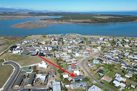 Photo of property in 4 Andresen Street, Foxton Beach, Foxton, 4815