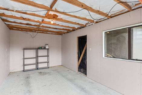 Photo of property in 18 Forglen Place, Tawa, Wellington, 5028