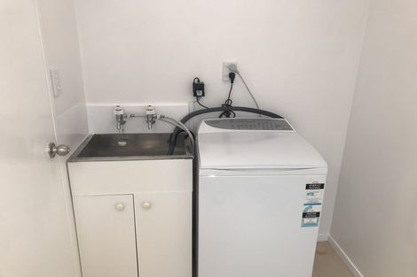 Photo of property in 3/30 Simkin Avenue, St Johns, Auckland, 1072