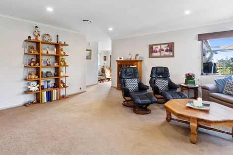 Photo of property in 48 Woodleigh Place, Ohauiti, Tauranga, 3112