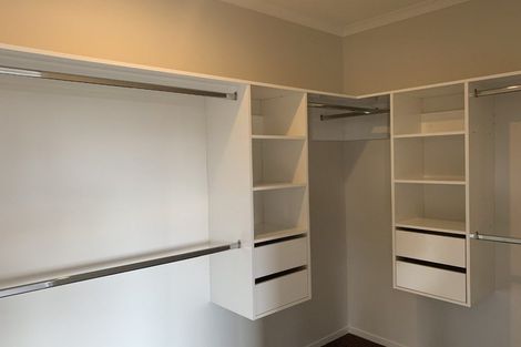 Photo of property in 16 Tarapiroe Avenue, Takanini, 2112